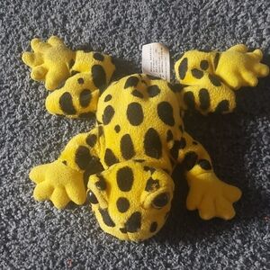 The 24K Company 1997 Vintage Spotted Tree Frog 5" Beanie Stuffed Animal